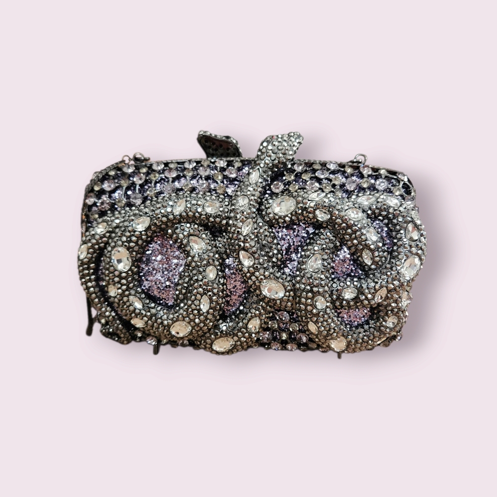 Elegant Crystal Embellished Clutch